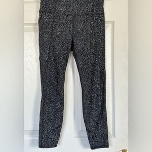 Athleta cropped leggings S